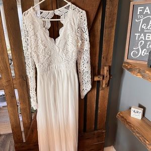 Lulus bridal dress size Large